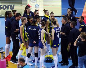 Fenerbahçe Opet 3-1 Sarıyer Belediyesi