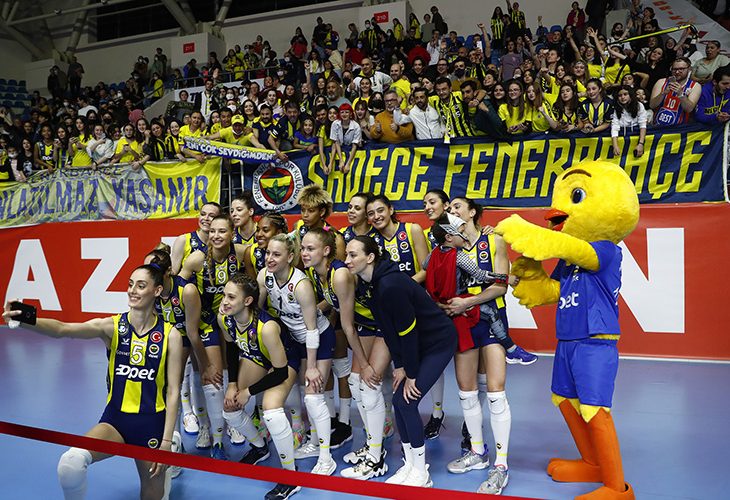 Fenerbahçe Opet Final Serisinin Üçüncü Maçına Çıkıyor