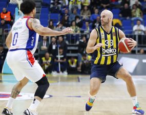 Fenerbahçe Beko Uzatma Sonrası Anadolu Efes’i Mağlup Etti