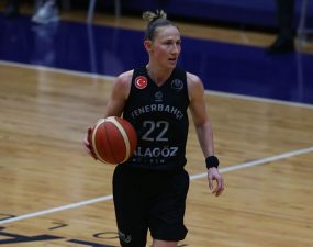 Fenerbahçe Alagöz Holding Tango Bourges Basket’i de Mağlup Etti